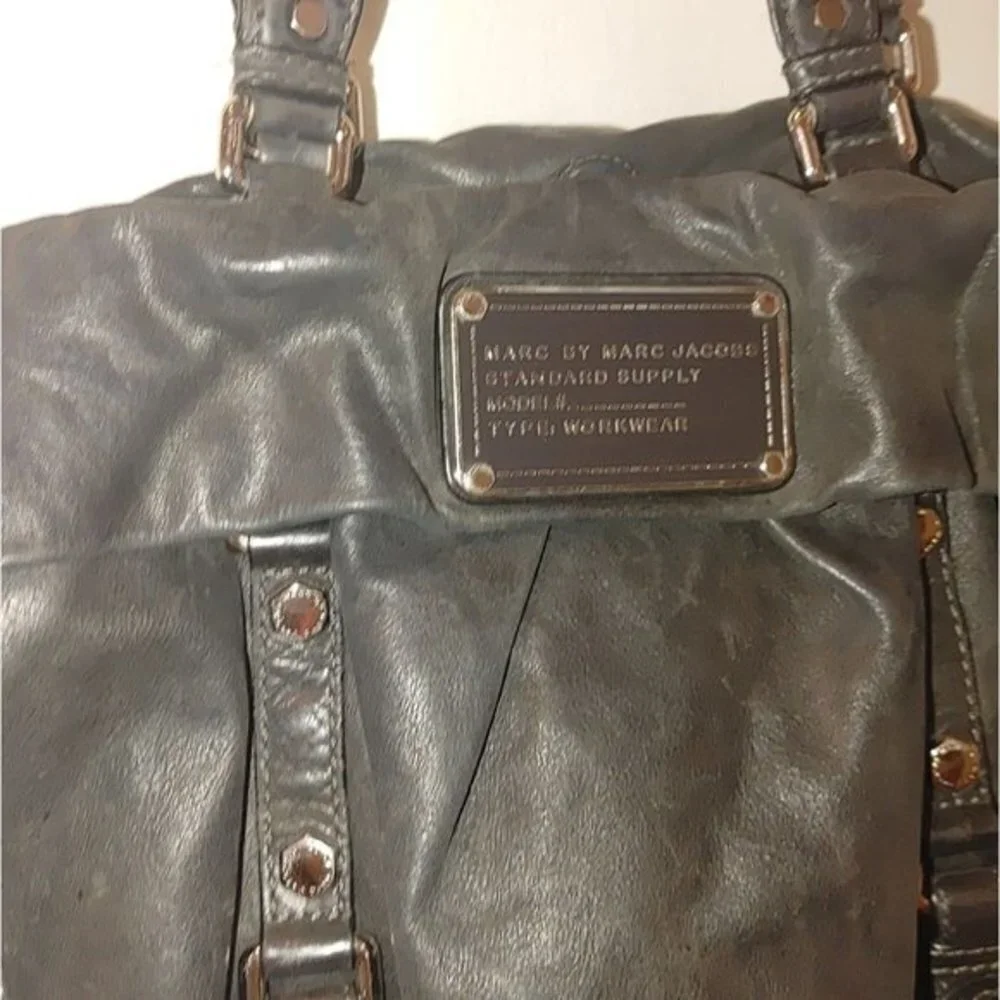 MARC BY MARC JACOBS WORKWEAR LEATHER TOTE BLACk Gray Hobo Shoulder Bag